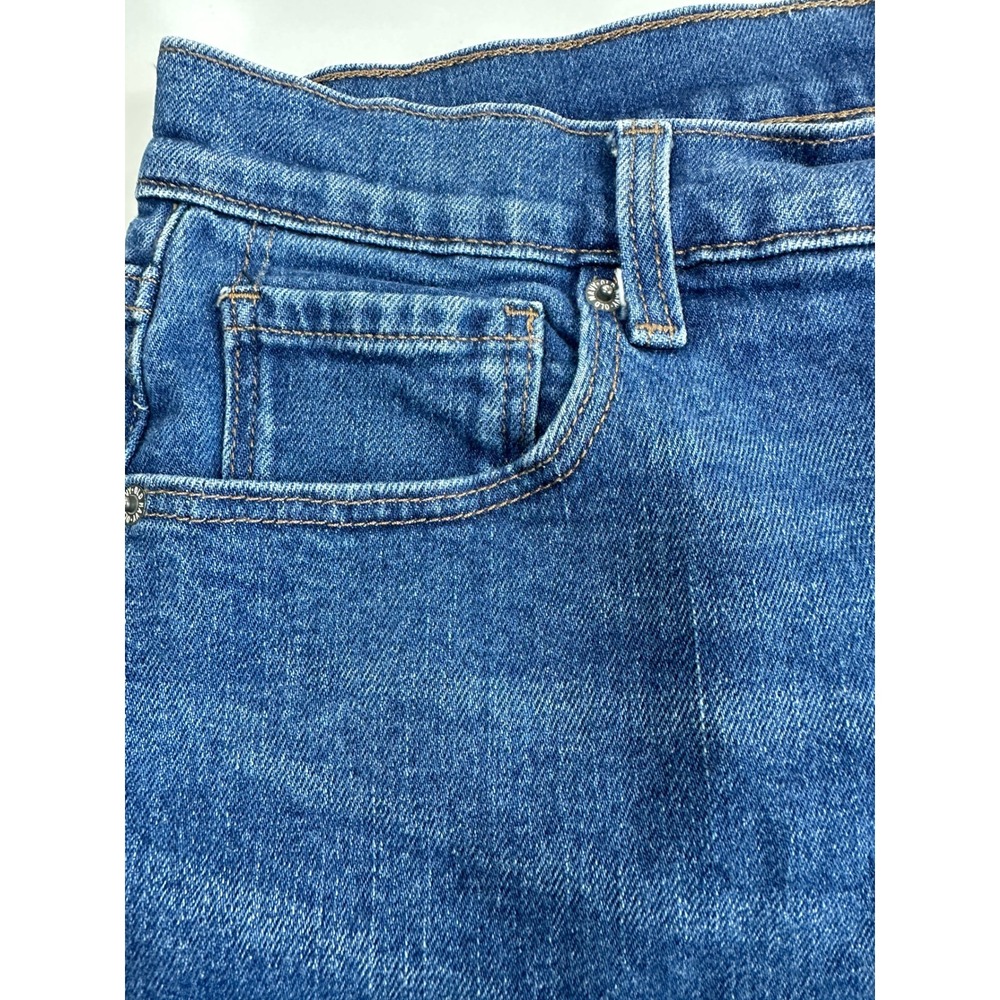 Old Navy Womens High Waisted Denim Shorts Medium Wash Raw Hem Cuffed Size 12 - Picture 8 of 13